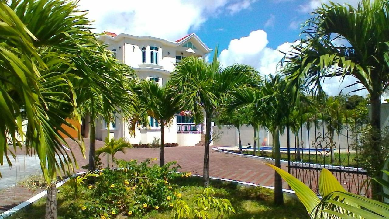 Luxor Residence Guesthouse Бель Мар Экстерьер фото