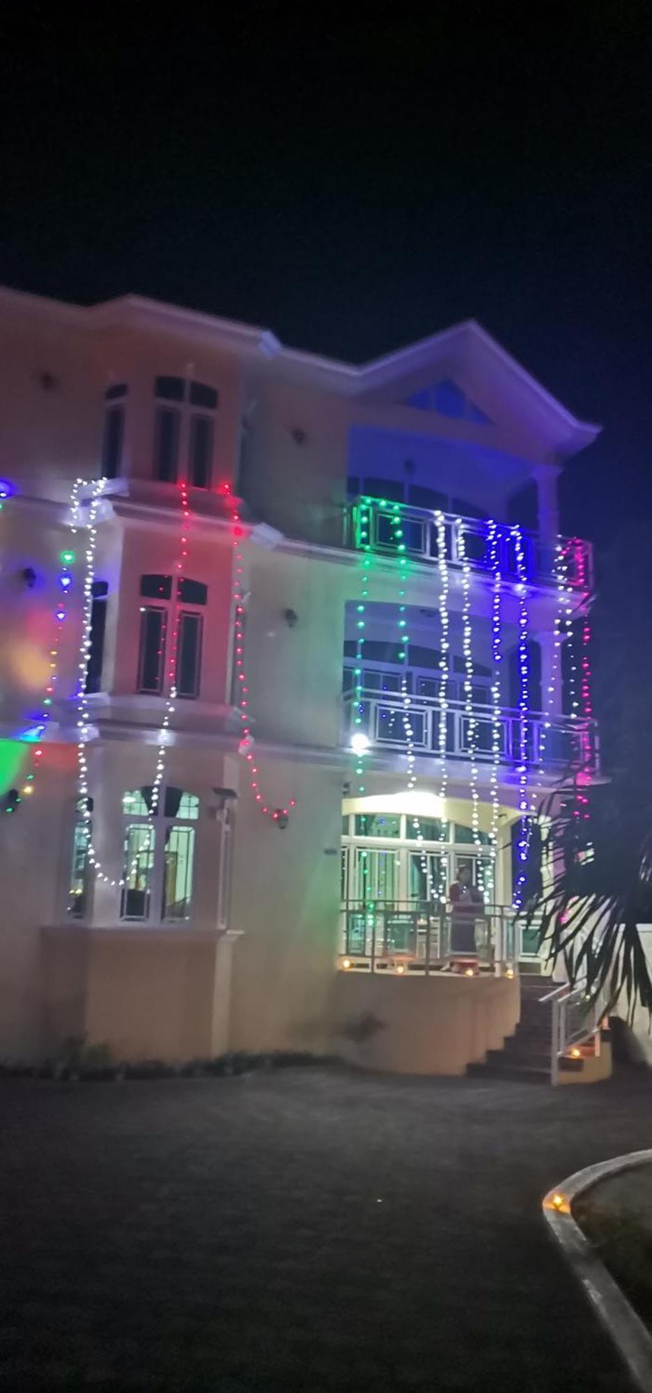 Luxor Residence Guesthouse Бель Мар Экстерьер фото